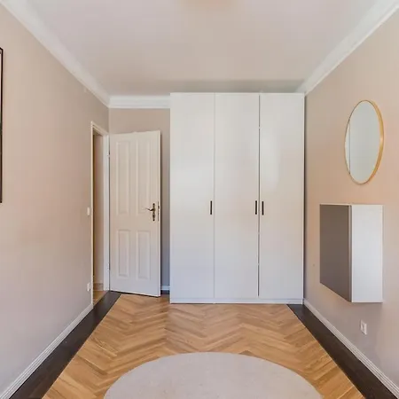 Moderne Fuer Junggebliebene In Kreuzberg-3l Daire *